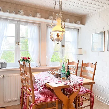 Haus Nordstrand Gartenhaus * Westerland